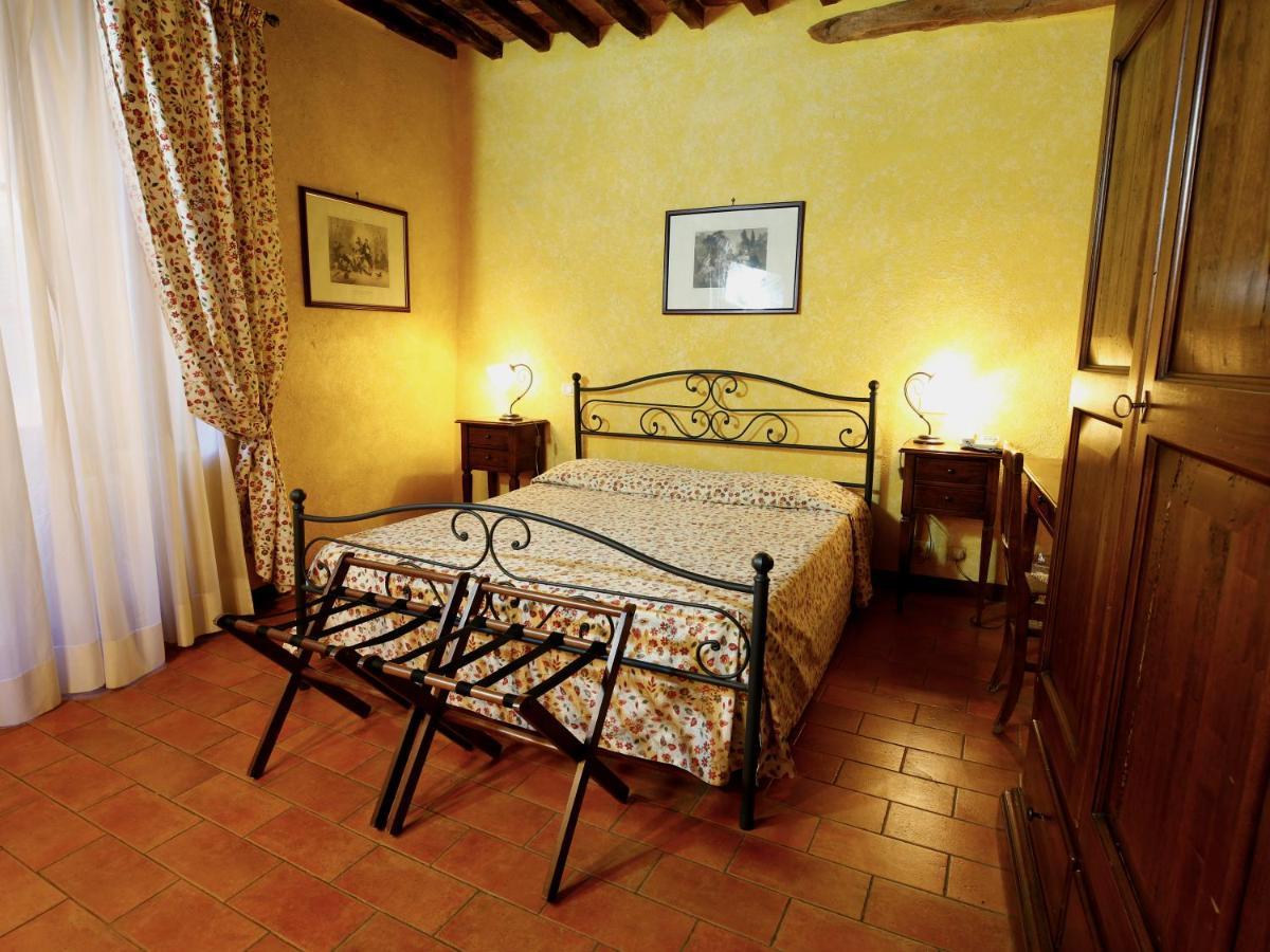 La Locanda Di Montisi B&B Трекуанда Экстерьер фото