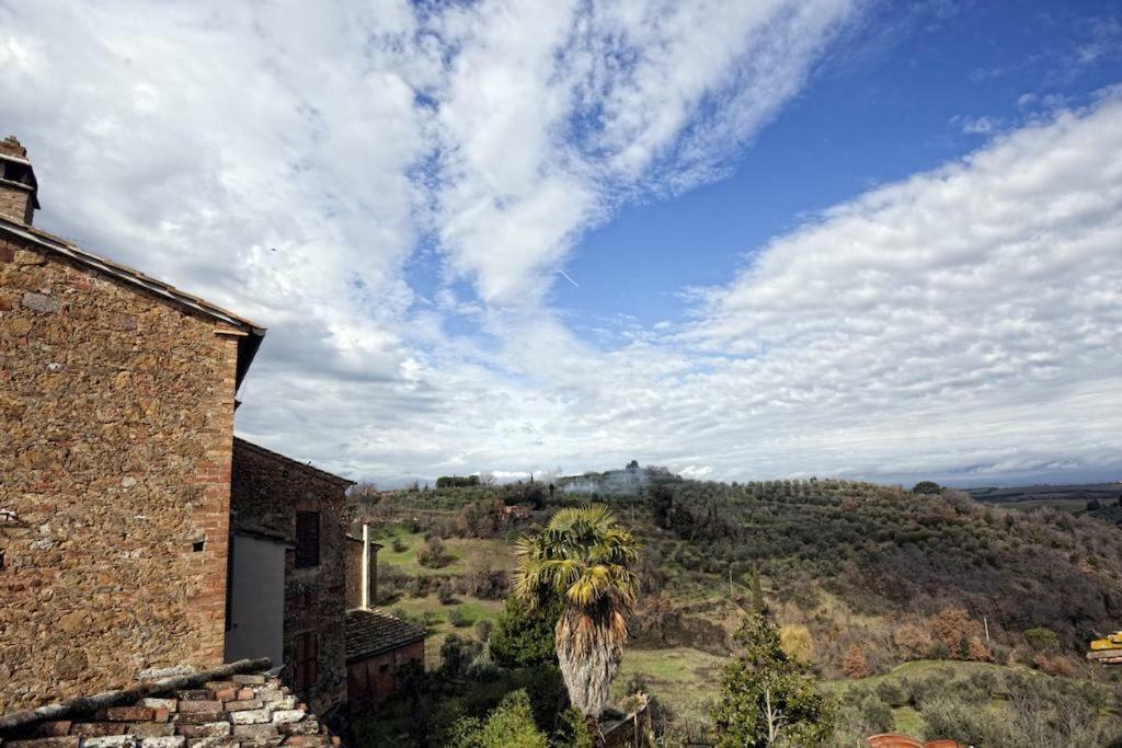 La Locanda Di Montisi B&B Трекуанда Экстерьер фото